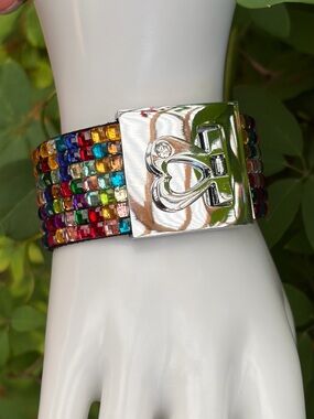 Colorful Wide Cuff Beaded Bracelet Multi Strand Silver Heart Interlocking 7”
